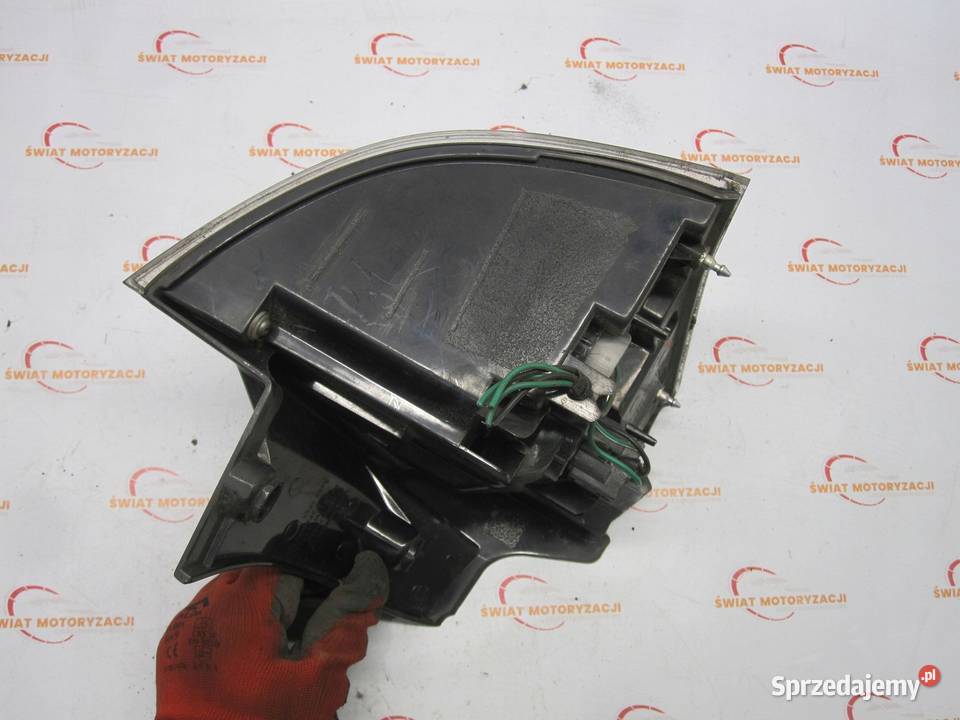 OUTLANDER II 08r lampa prawa tył 22087813 Lampy tylne Kielce