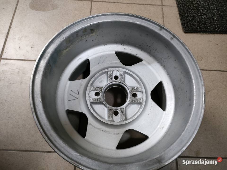 Felga ats classic 13x8j e12 4x98 Samochodowe świętokrzyskie Nowy Odrowążek