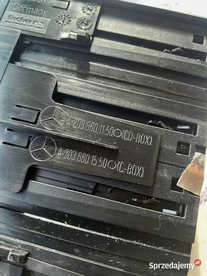 Mercedes W203 W209 schowek box na kasety
