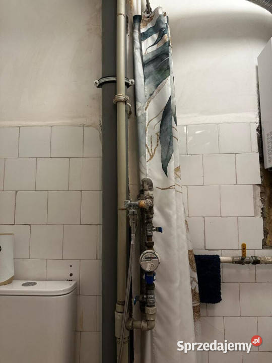 Na sprzedaż mieszkanie 376 m2 2 pokoje I piętro Piotrków Trybunalski