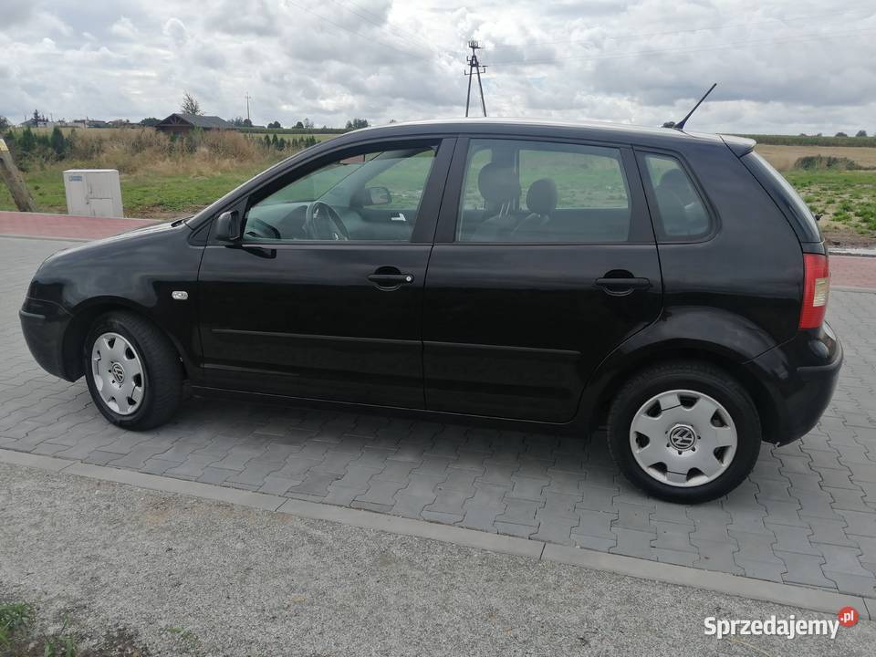 Śliczne polo 2005 silnik 14 benzyna auto wielofunkcyjna kierownica