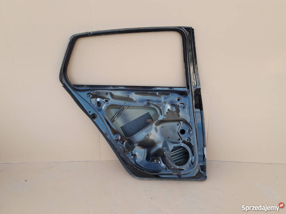 VW GOLF VII KOMBI DRZWI LEWE TYŁ TYLNE lubuskie Bieleń