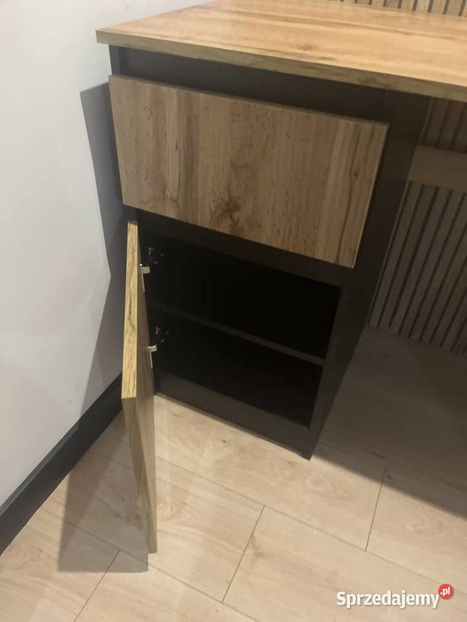 Sprzedam nowe biurko podkarpackie Cewków