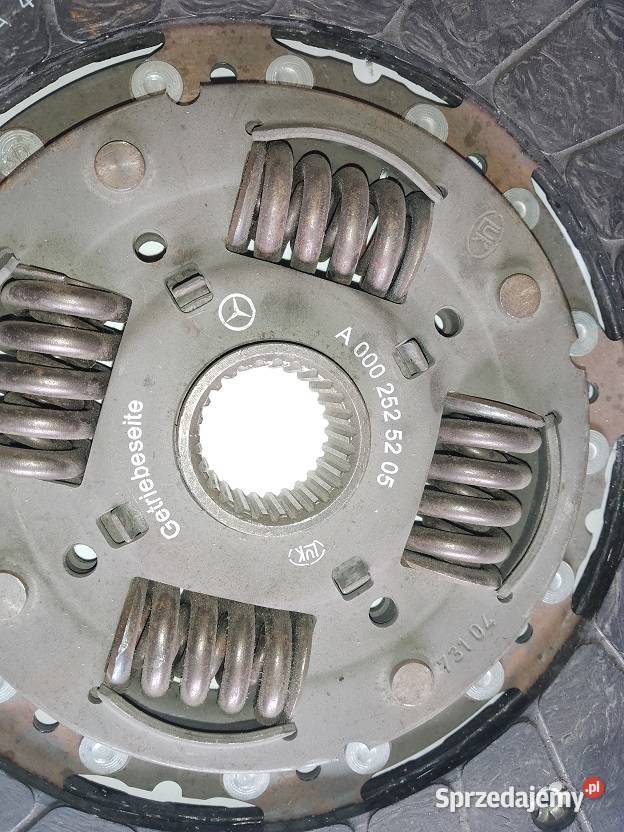 0002525205 Tarcza sprzęgła 240mmSPRINTER 2T B901