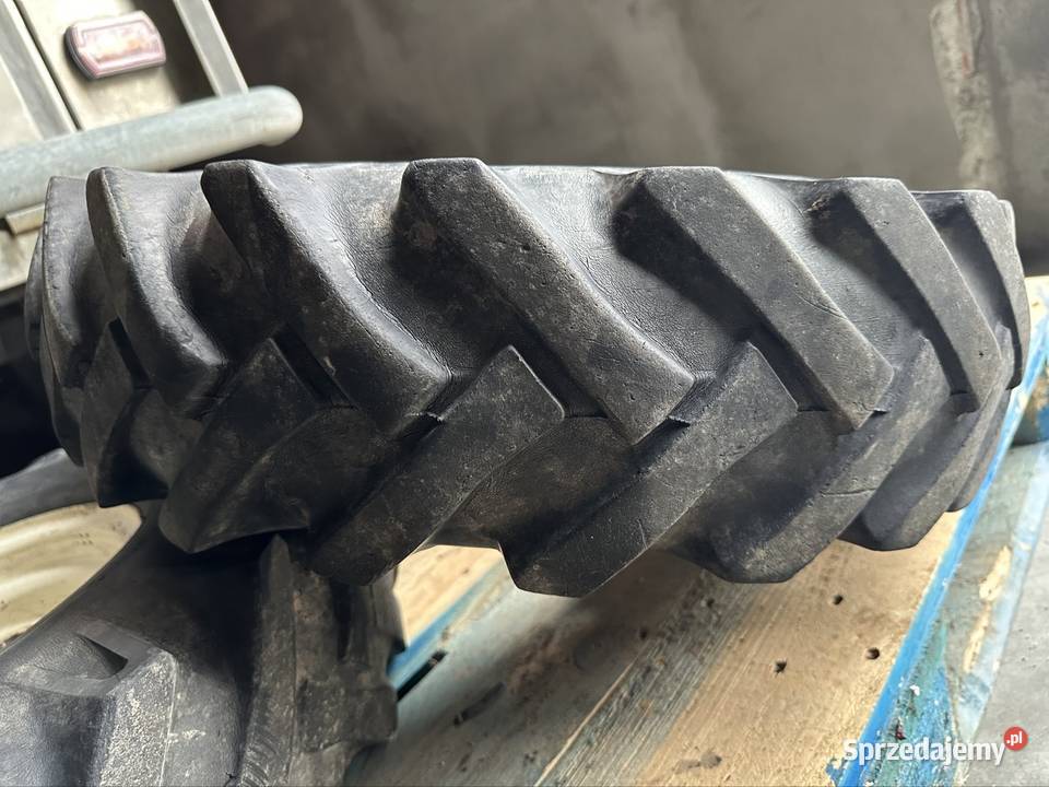 Całe koła traktor Lipie sprzedam