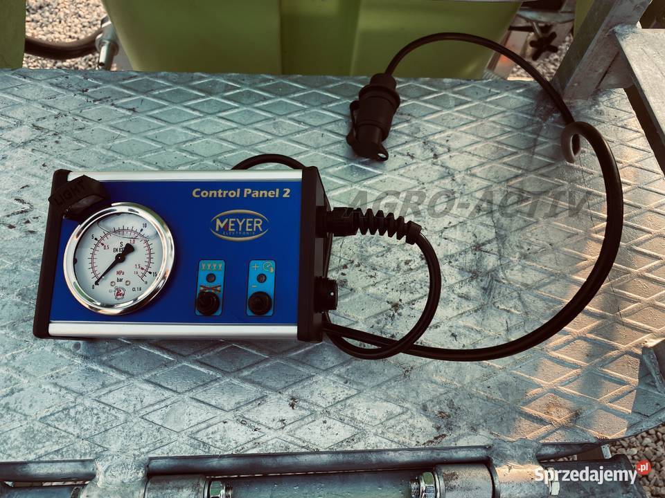 Opryskiwacz Polowy Zawieszany TOLMET 1000L15m nieuszkodzony świętokrzyskie