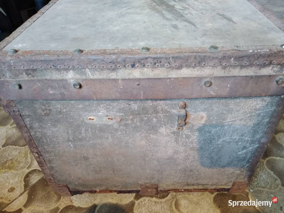 Stara zabytkowa skrzynia Moritz Madler Berlin Dąbrowa Górnicza