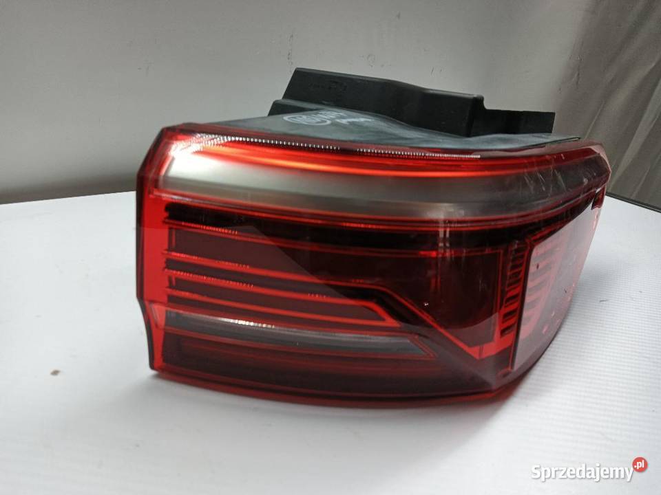 LAMPA TYŁ TYLNA PRAWA VW T7 7T0945096