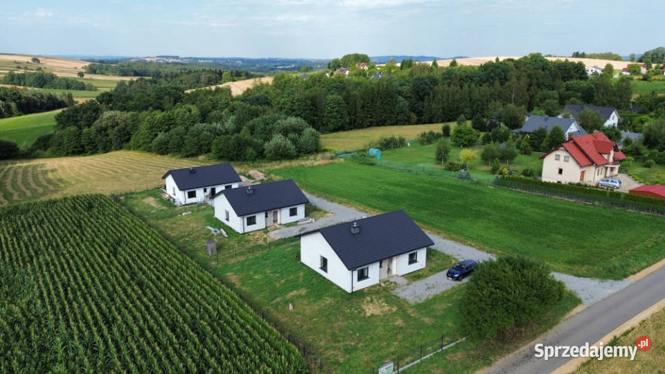 Nowoczesny dom parterowy 98 m z pompą ciepła i
