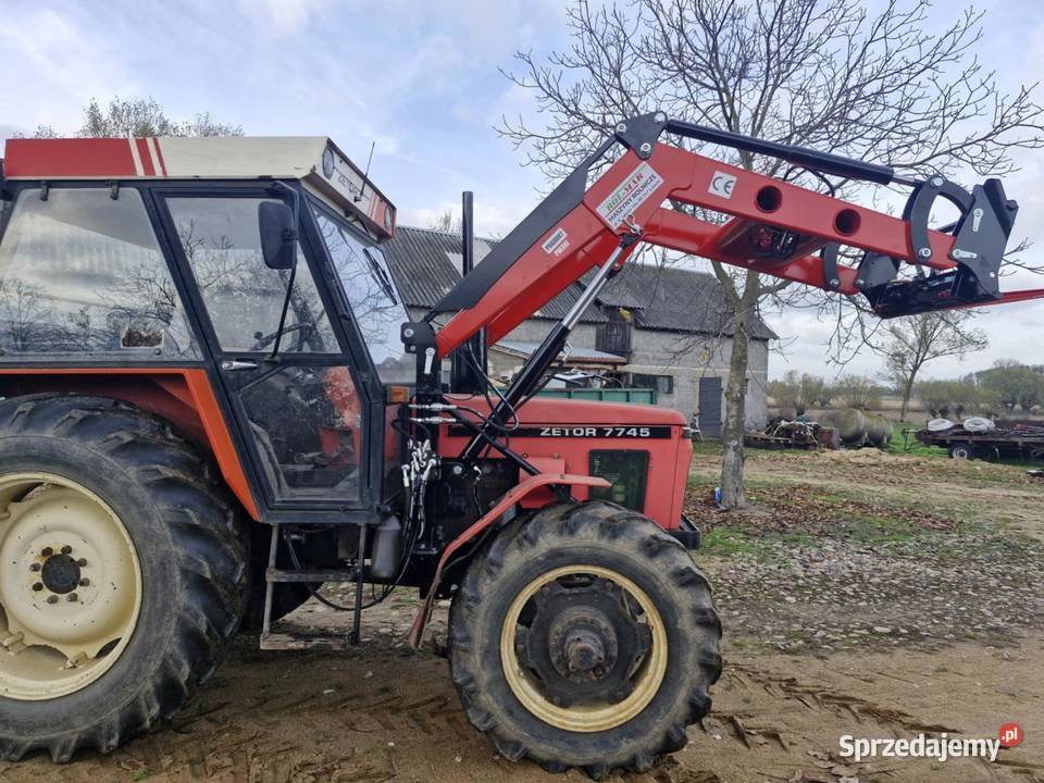 Ładowacz Tur Udźwig 90012001600 C330 wielkopolskie Kalisz