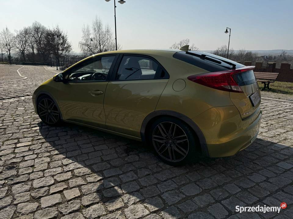 HONDA CIVIC 2013R 18 BENZYNA