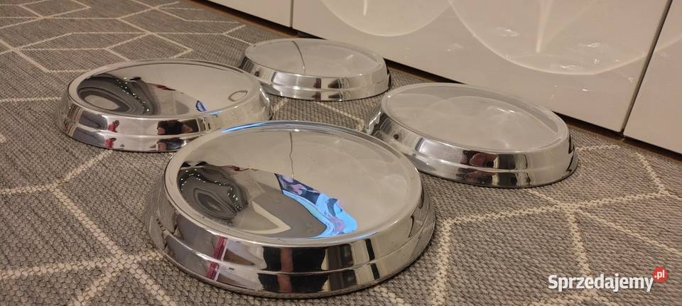 NOWE ORYGINALNE KOŁPAKI DEKLE TRABANT 601 601S Pozostałe