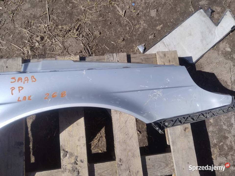 BŁOTNIK PRAWY PRZÓD SAAB 95