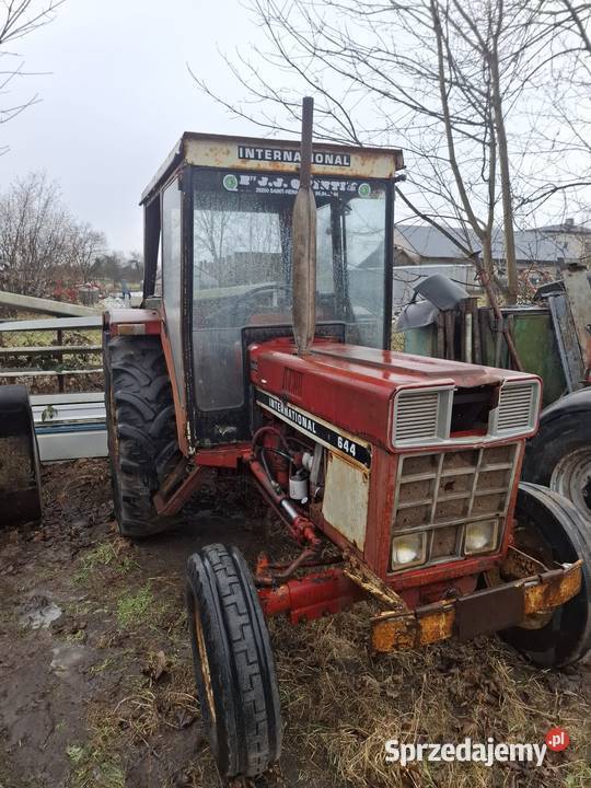 Ciągnik Case International 644 Działyń