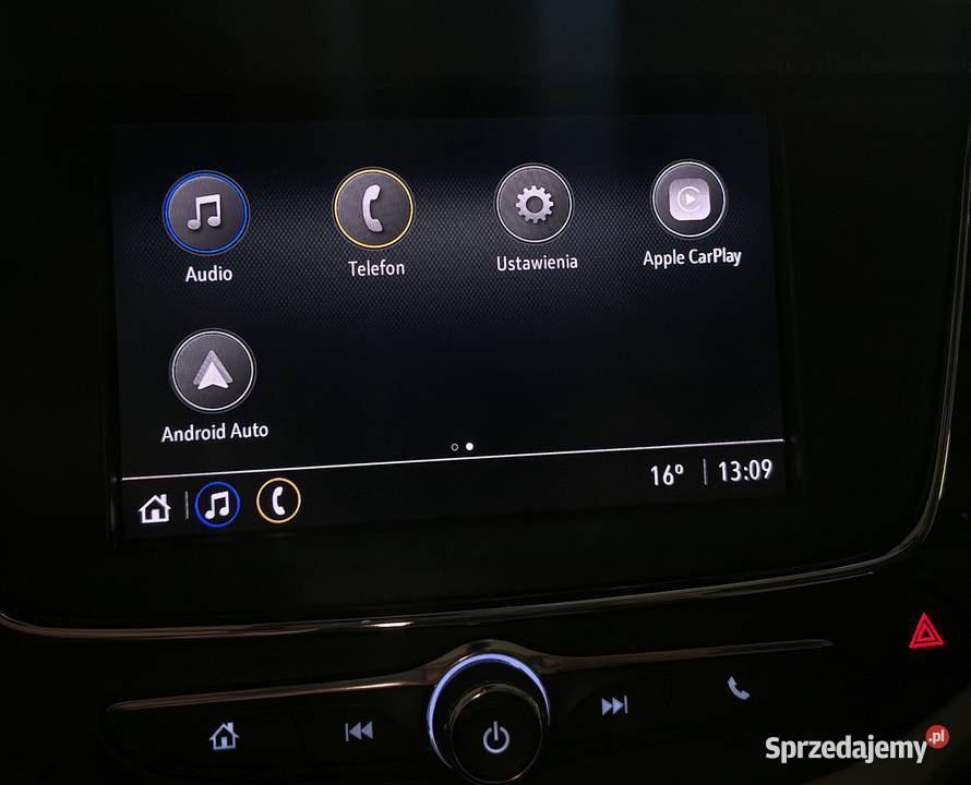 Opel Astra K zadbany komputer pokładowy