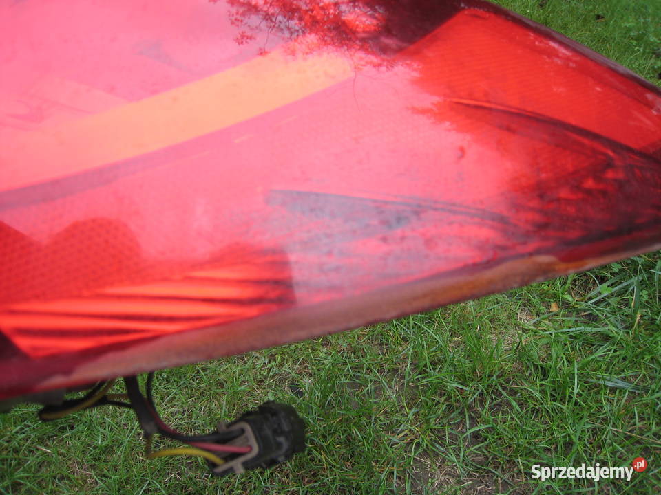 Lampa tylna prawa komplet Hyundai IX35 0913 prawe