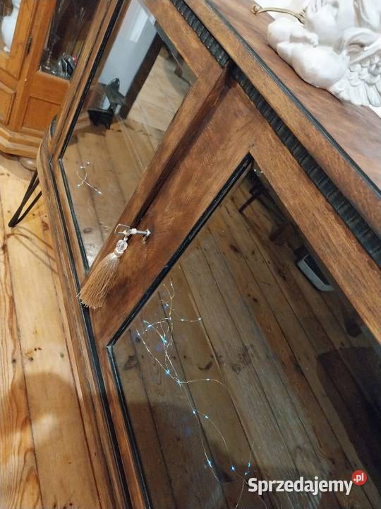 Komoda retro przedwojenna witryna antyk