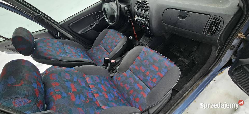 Citroen Saxo 15 diesel 58 1996r Majdan Ostrowski