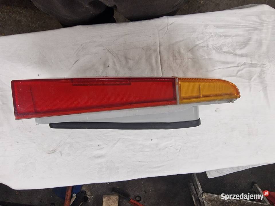 Peugeot 505 lampa tył lewa lampy tylne Oświetlenie Koszalin
