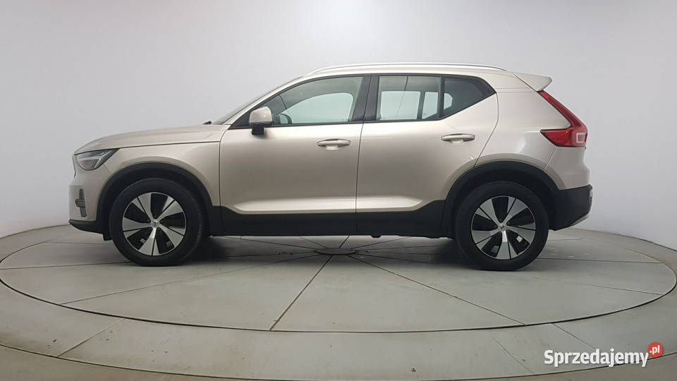 Volvo XC 40 B3 Core Z Polskiego Salonu Faktura przyciemniane szyby