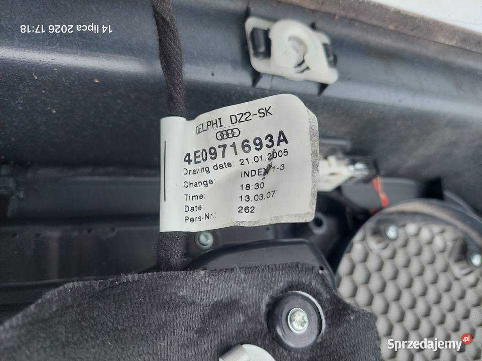 AUDI A8 D3 42 TDI 0510 TAPICERKA DRZWI LEWA TYL Rok produkcji 2007
