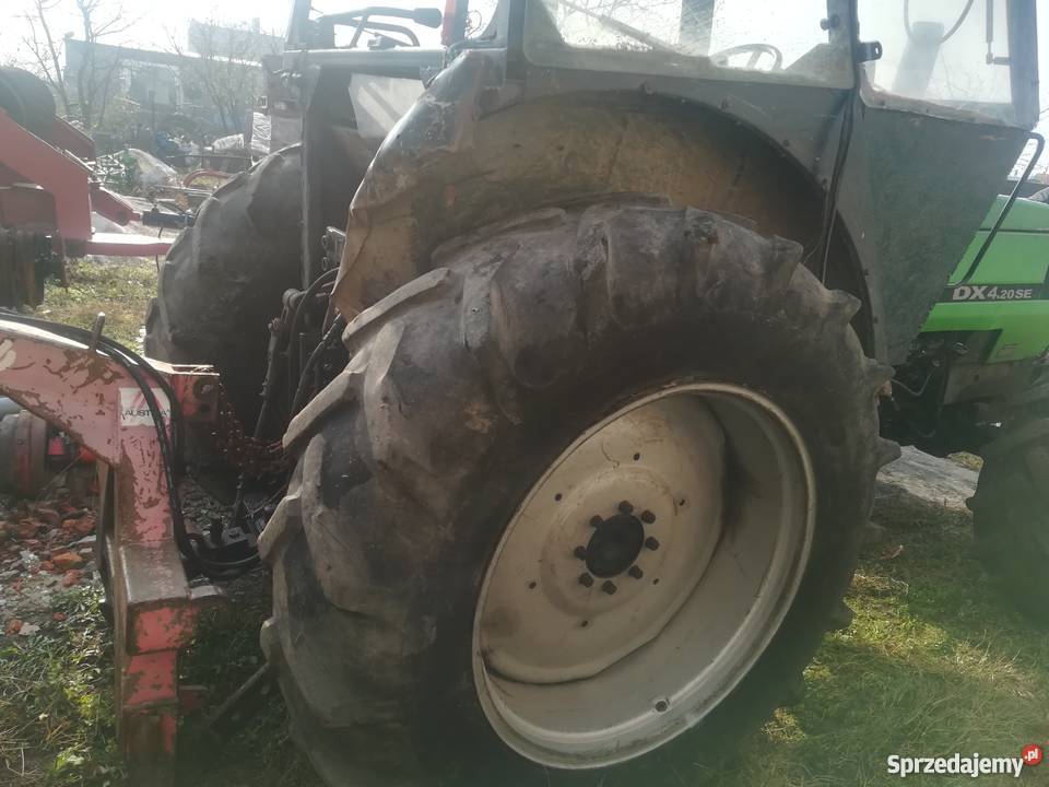 ciagnik do lasu z chwytakiem do drewna Łódź