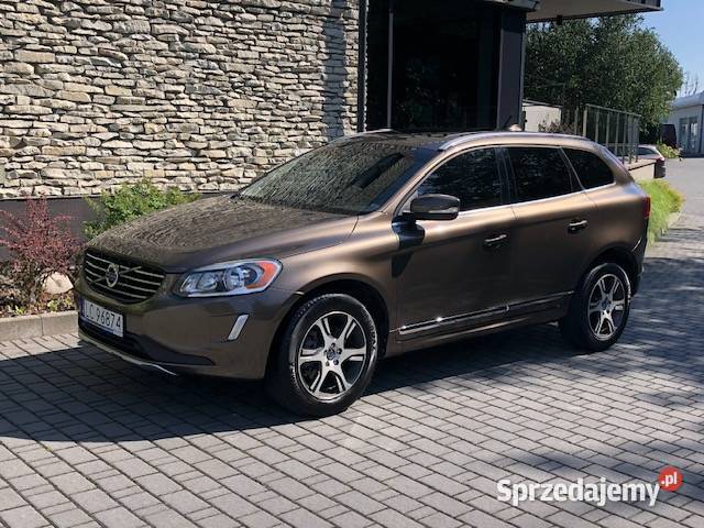 VOLVO XC60 30 T6 benzyna 304 zarejestrowany full 304KM Chełm