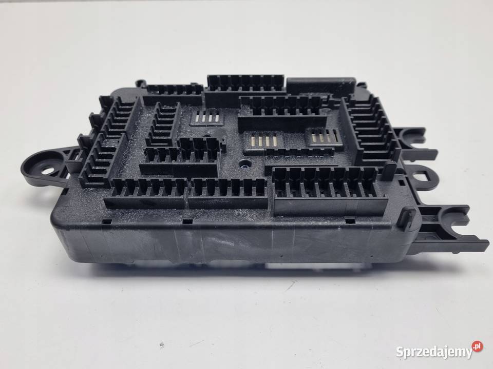 BMW F20 F30 F31 X5 F15 X6 F16 F85 ROZDZIELACZ Rudka