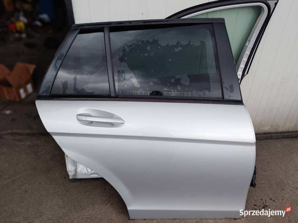 DRZWI PRAWY TYŁ MERCEDES W204 KOMBI LAKIER 775 Międzychód