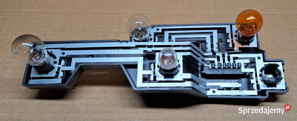 WKŁAD LAMPY PRAWY TYŁ PORSCHE BOXSTER 986 393644 Mielęcin sprzedam