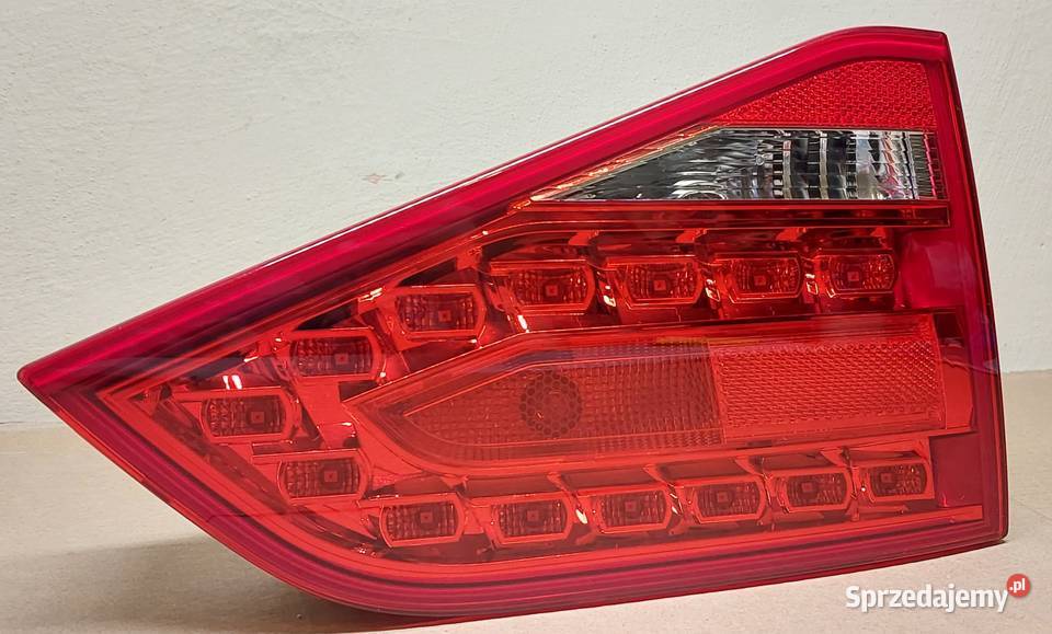 LAMPA TYŁ LEWA W KLAPE AUDI A4 B8 0811 SEDAN Lewe Mielęcin sprzedam
