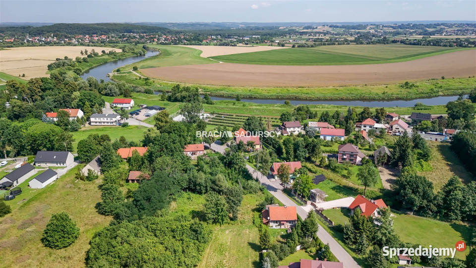 Grunt 1169m2 Pozowice asfalt małopolskie sprzedam
