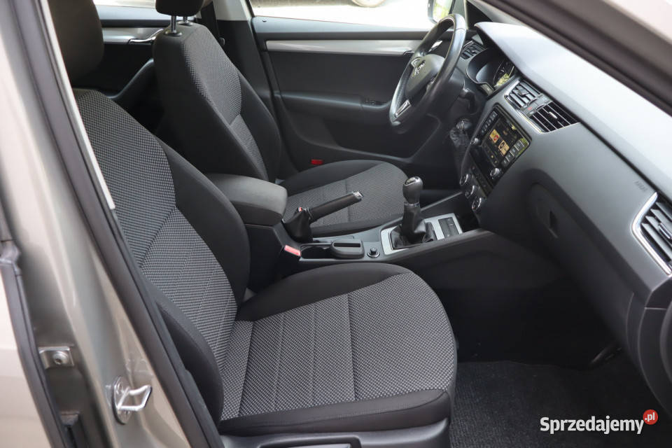 Skoda Octavia 16 TDI śląskie Zabrze