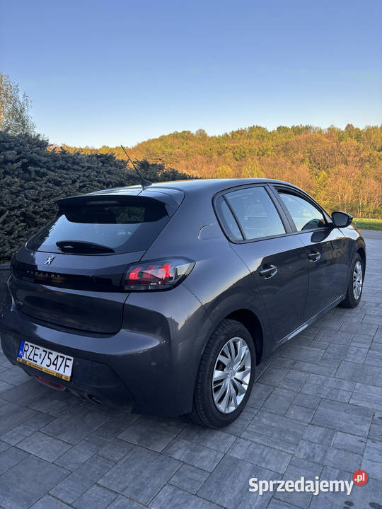 Peugeot 208 2023 12 benzyna 75 koni podkarpackie Rzeszów