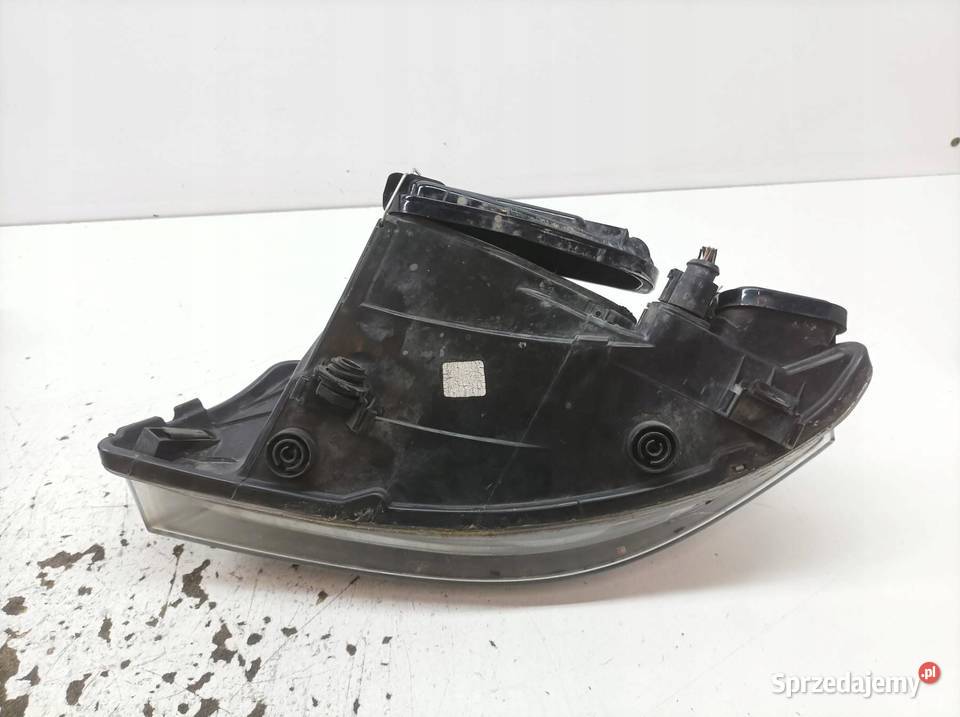 LAMPA PRZÓD PRAWA EU LIFT FL ŁADNA 6L1941752B osobowe