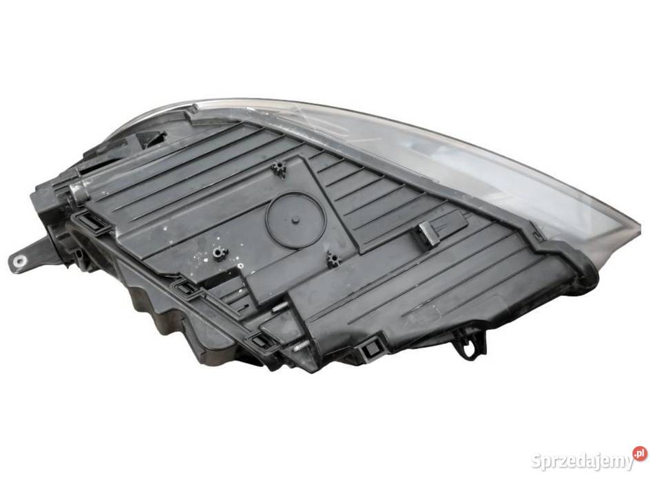 VOLVO V40 V40CC prawy reflektor lampa przod H7 Bielany Wrocławskie