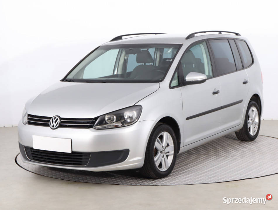 VW Touran 16 TDI srebrny Piaseczno