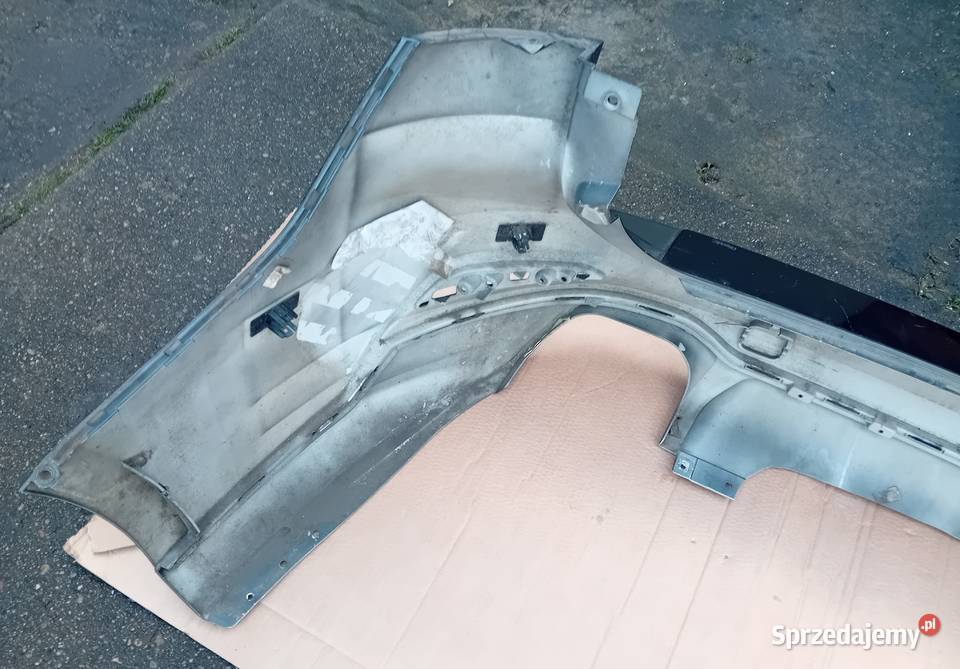 Ford Focus MK4 kombi zderzak tylny Przeźmierowo
