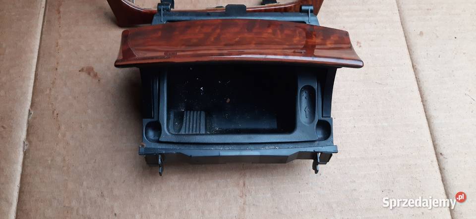 dekory popielniczka drewno mercedes c klawa w203 osobowe Rawicz sprzedam