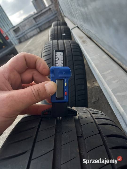 Alufelgi 16 Ford Fiesta Mk7 z letnimi oponami Lublin