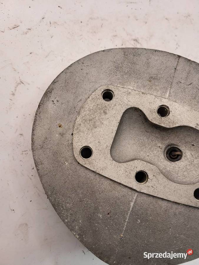 TRIUMPH GŁOWICA SILNIKA CAŁE ŻEBERKA Rybnik