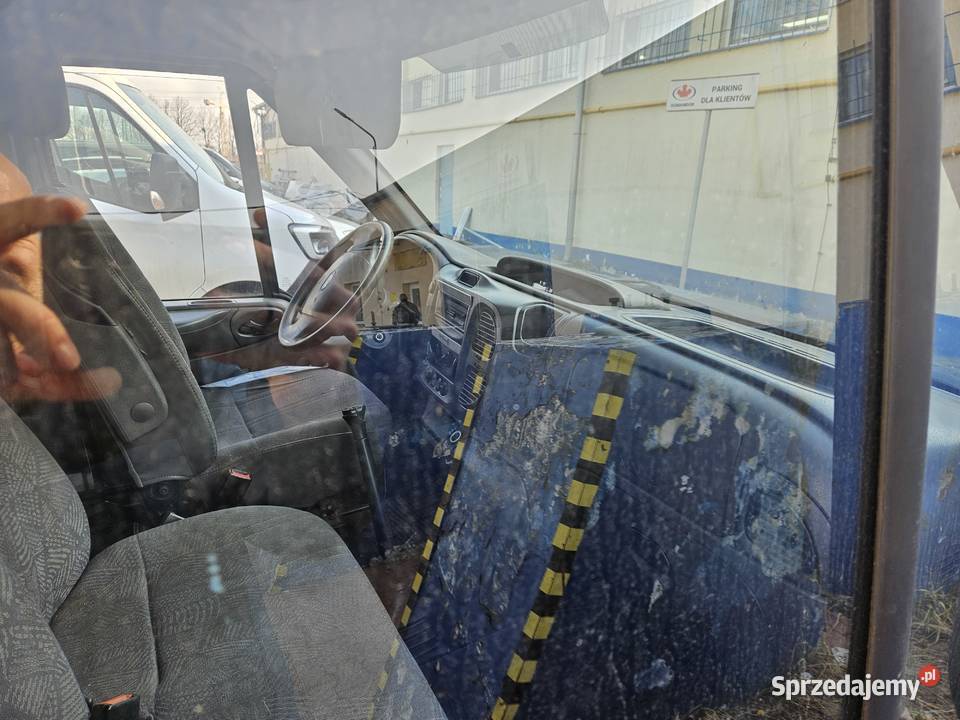 Syndyk sprzeda samochód ciężarowy Ford Transit pomorskie Gdańsk