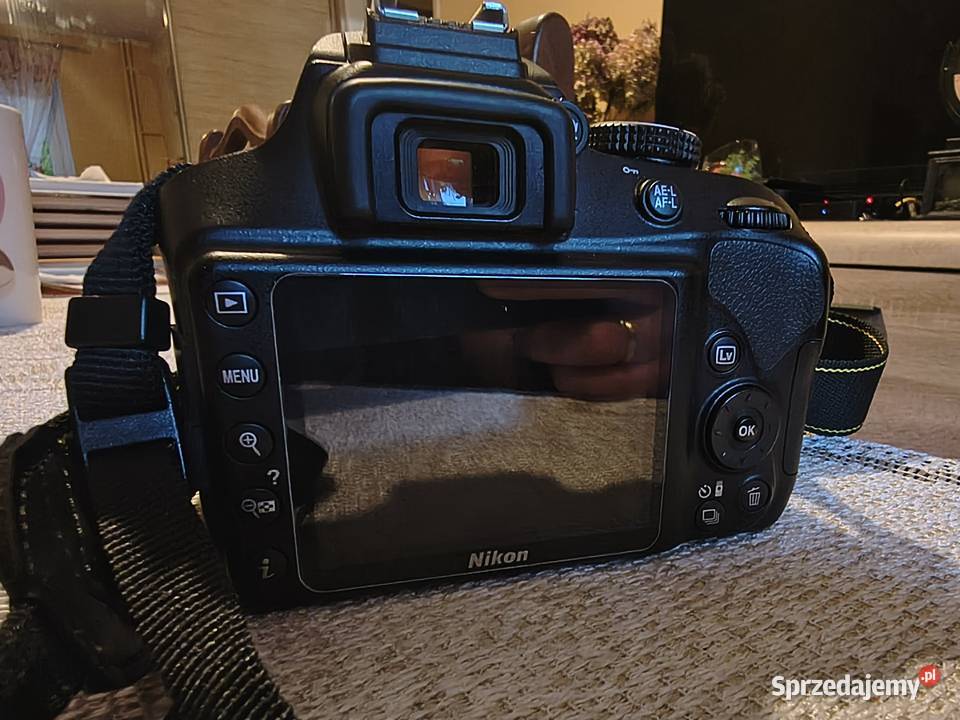 Aparat Nikon D3400 plus obiektyw