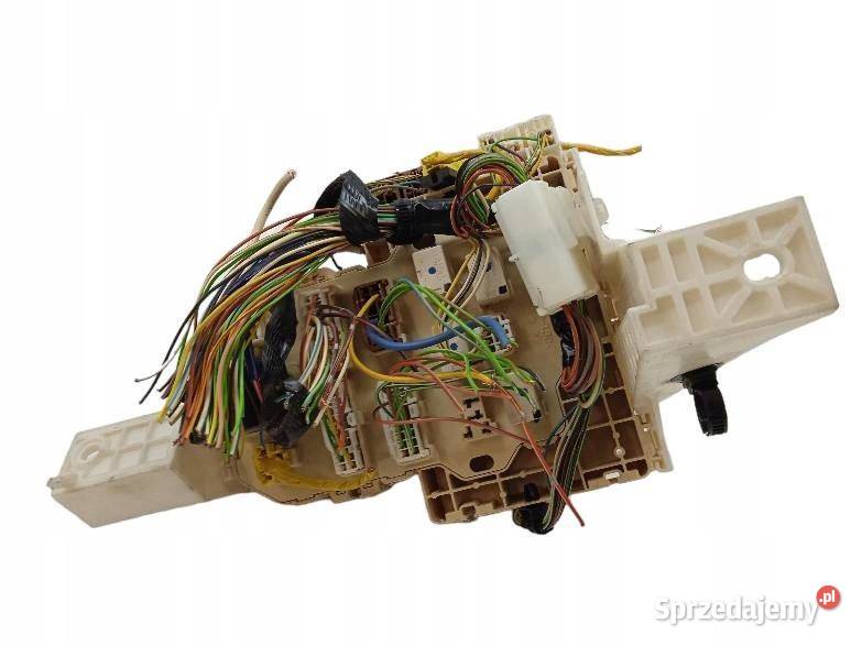 SKRZYNKA BEZPIECZNIKÓW 3677079J60 Fiat Sedici I