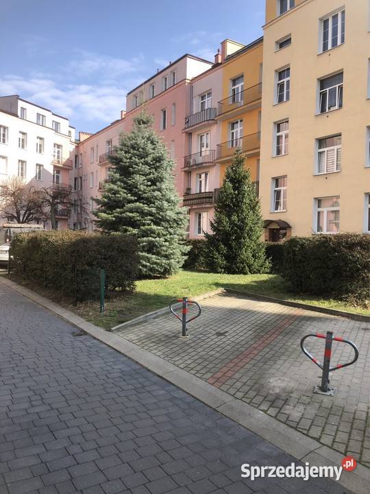 Miejsce parkingowe Warszawa Ochota Bitwy mazowieckie