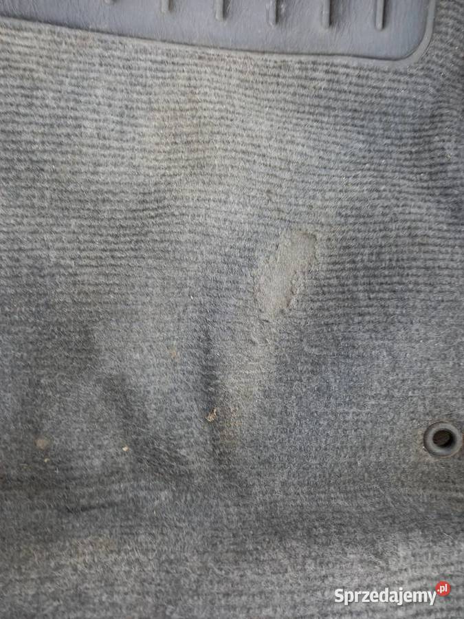 Dywan wykładzina Toyota Rav4 ll Lift 5drzwi sprzedam