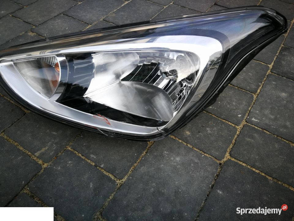 Hyundai i10 reflektor przedni lewy 2015 Kozubszczyzna sprzedam