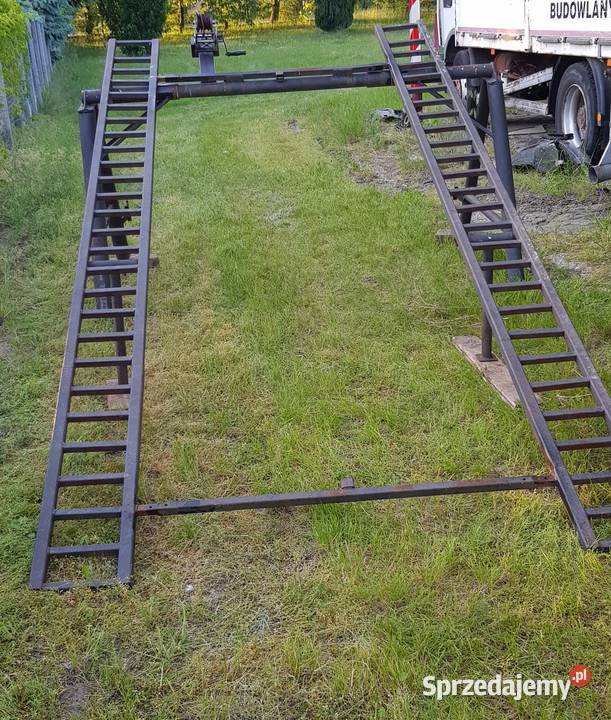 Najazd samochodowy 4 m z wciągarka