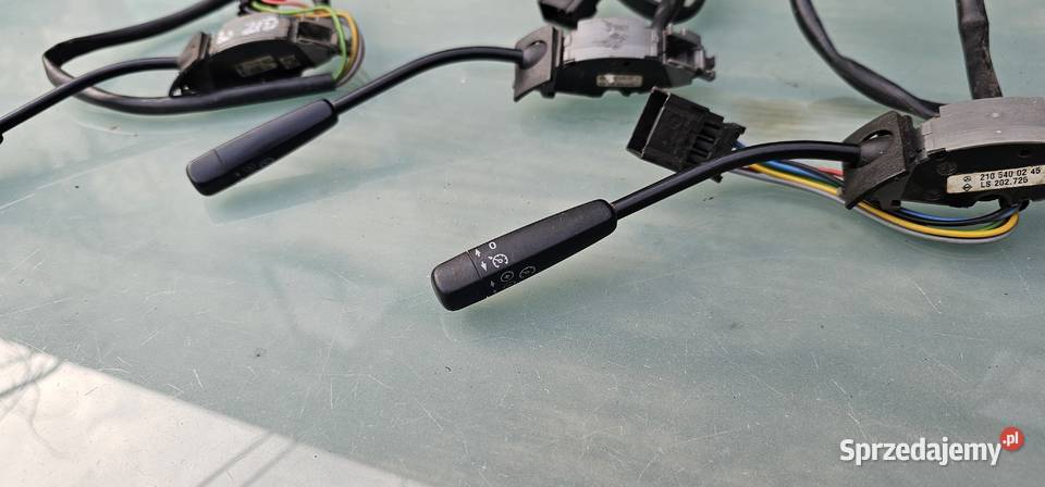 Włącznik tempomatu mercedes w210 2105400245 Zbąszyń sprzedam