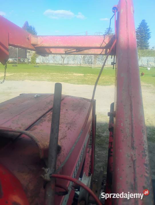 Tur ładowacz do mf Sienno